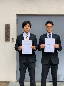 JCREN_受賞者の板村成さん（左）と野村和伸さん（右）